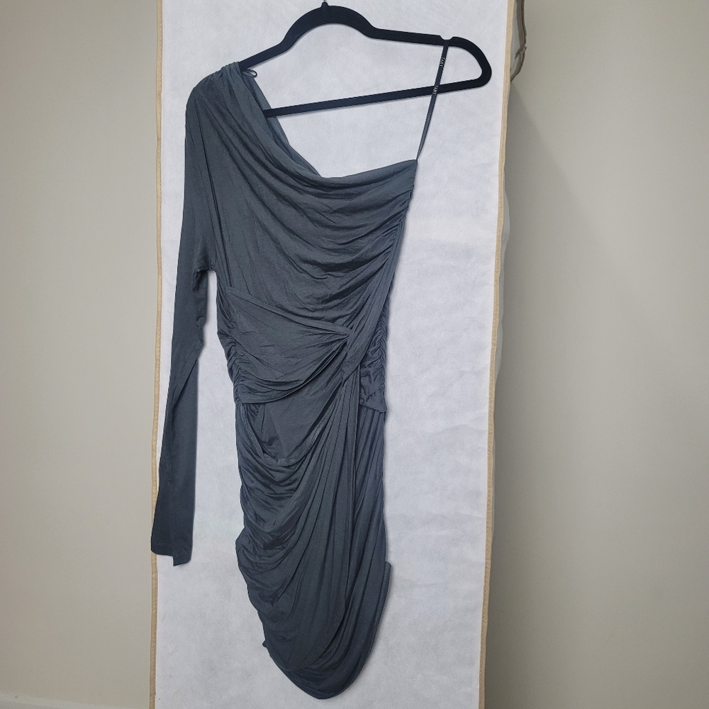 NWTs Tart one shoulder dress size L